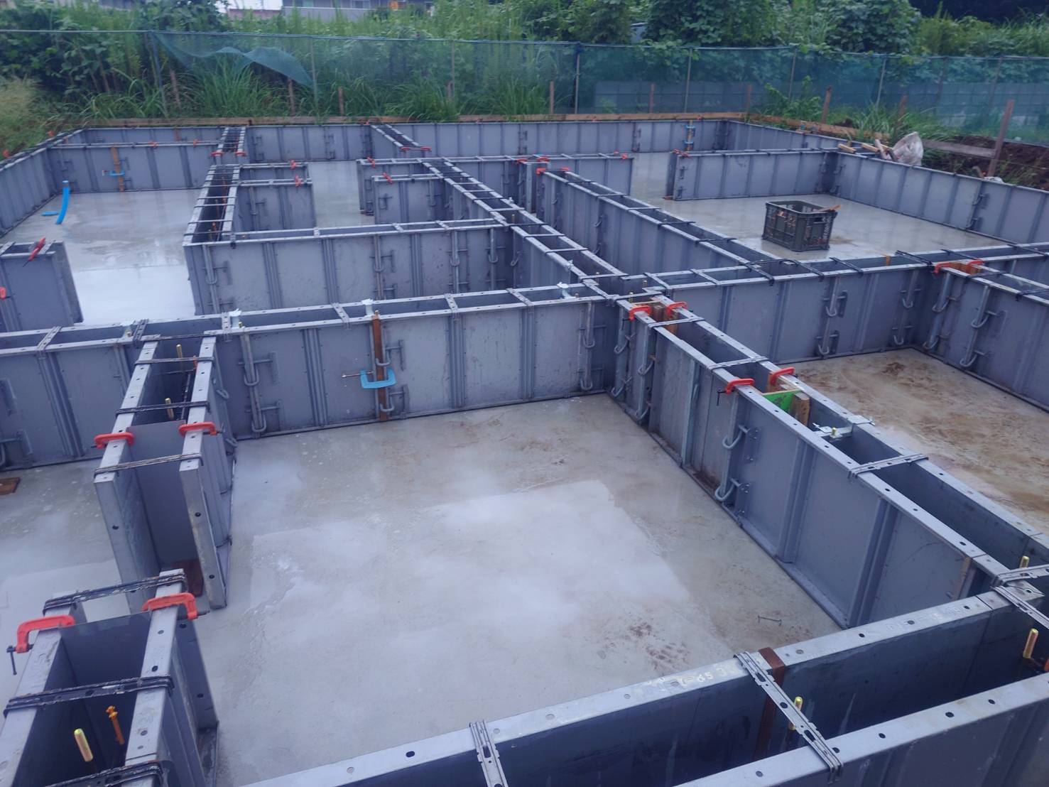 住宅基礎工事（型枠工事）